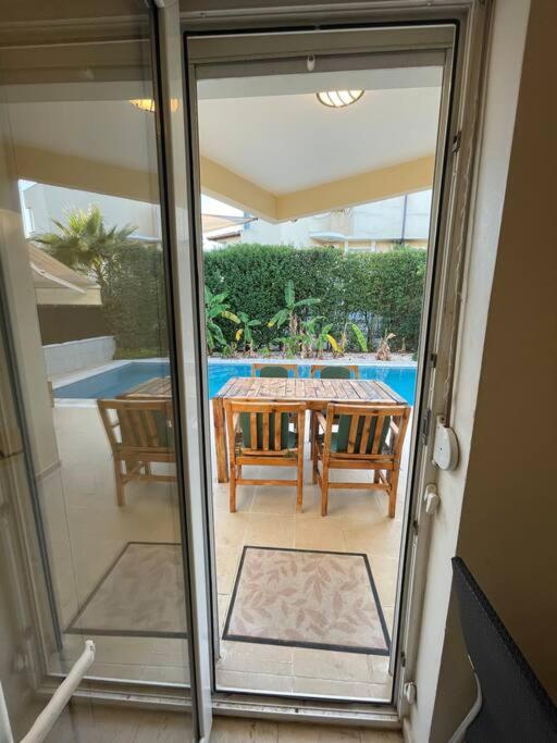 Villa Excellent 3 Storey With A Swimming Pool *