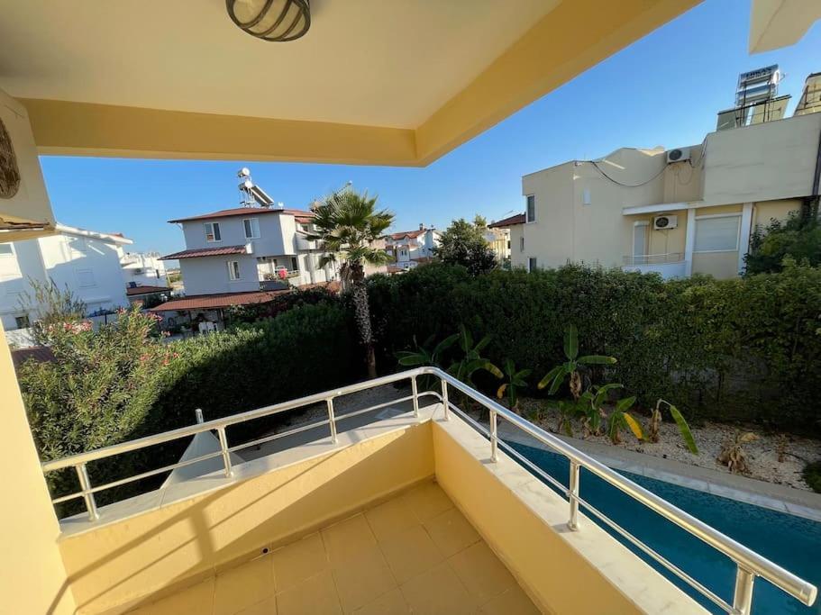 Villa Excellent 3 Storey With A Swimming Pool *